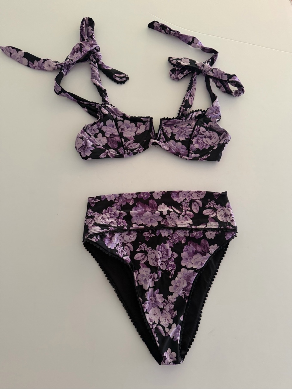 BEACH RIOT Floral Tie-Shoulder Bikini Set - Purple